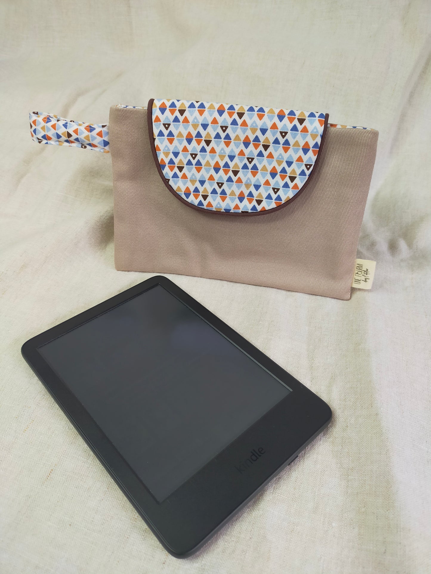 Housse liseuse molletonnée – Étui Kindle & Kobo (6 pouces)