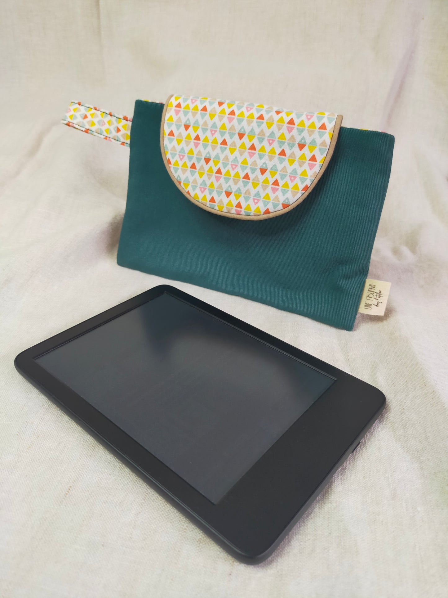 Housse liseuse molletonnée – Étui Kindle & Kobo (6 pouces)