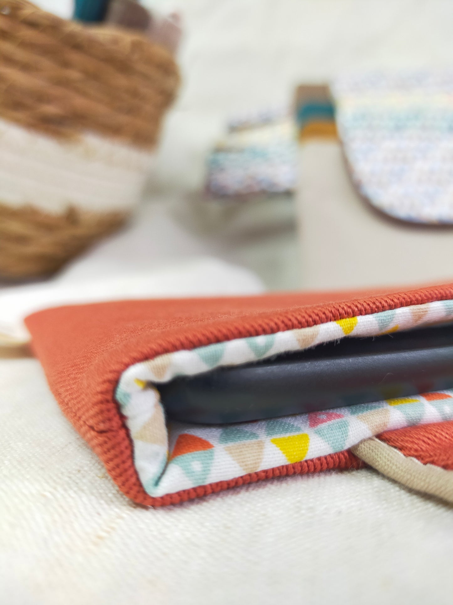 Housse liseuse molletonnée – Étui Kindle & Kobo (6 pouces)